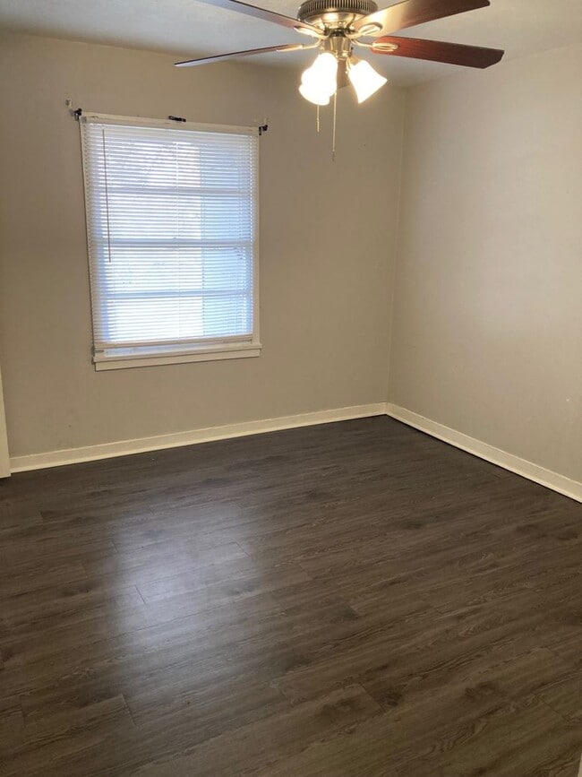 Photo - TWO BEDROOM, ONE BATH HOME