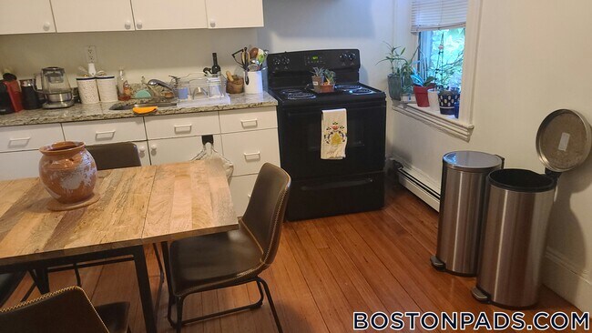 Photo - 208 Winthrop Rd Unit 36