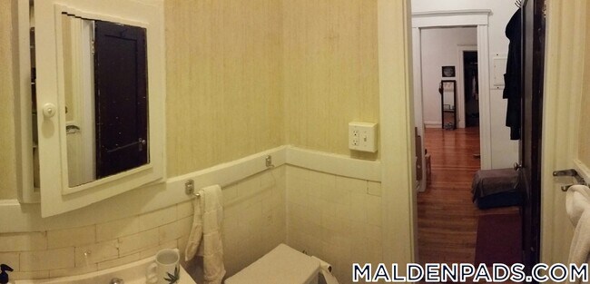 Photo - 17-19 Washington St. Unidad 109