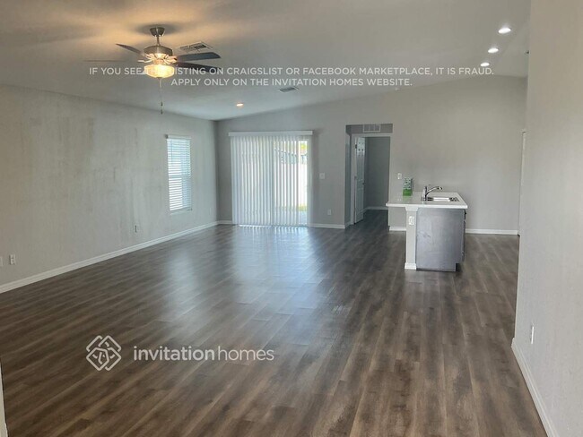 Photo - 21426 Dawson Ave