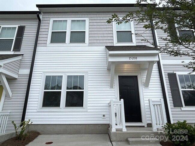 Photo - 15210 Scoter St Townhome