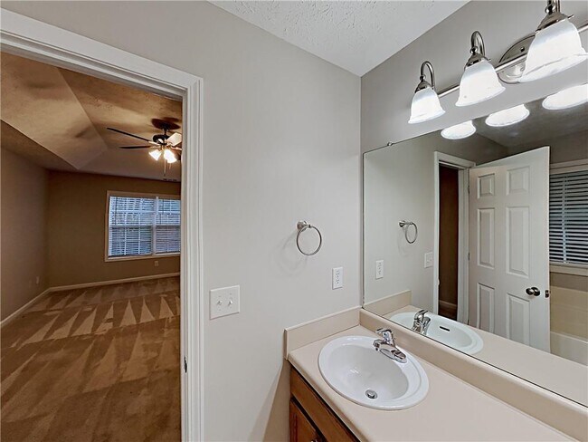 Photo - 187 Alexis Dr