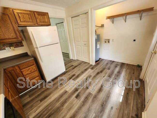 Photo - 760 S Fulton St Unit A