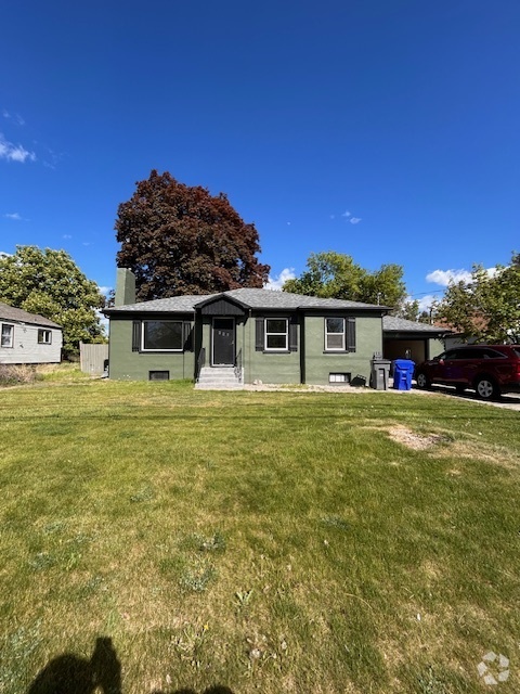 Building Photo - 321 S Bowdish Rd Rental