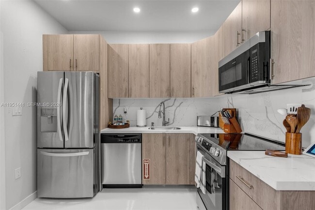 Photo - 1430 NE 11th St