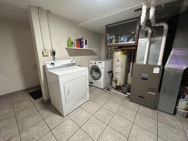 Photo - 1009 Ord St