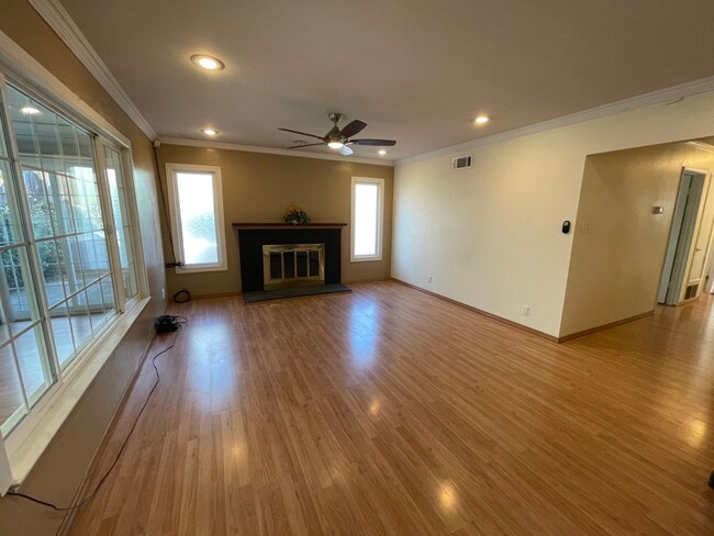 Photo - Nor Cal Realty, Inc - 3 bedroom 2 bath house with 2 car garage.