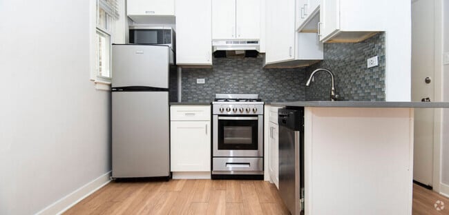 Building Photo - 517 W Belmont Ave Rental