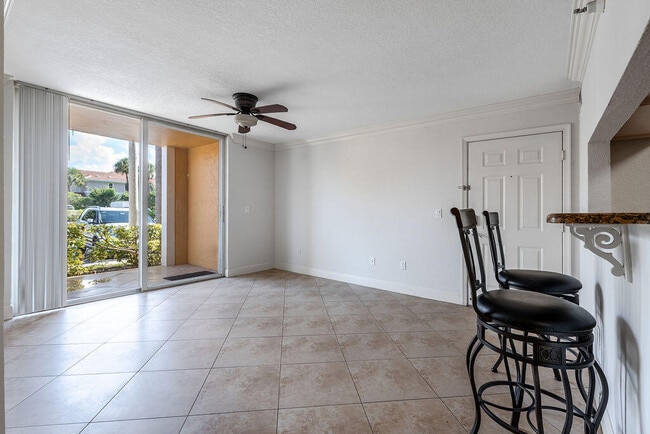 Photo - 160 Yacht Club Way Unit 109