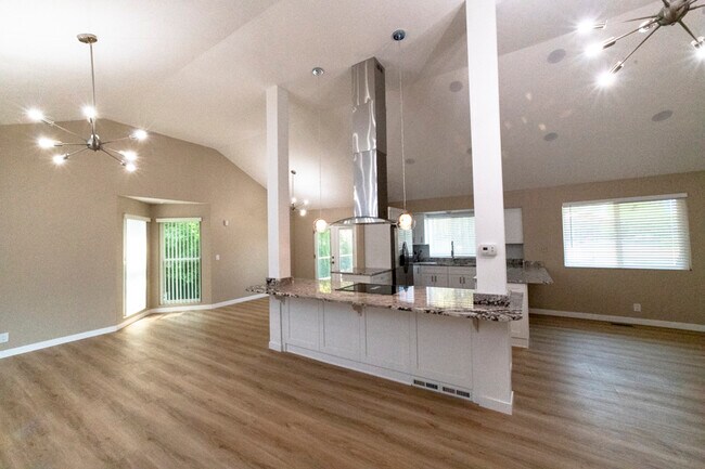 Ideal para el entretenimiento - 4968 S Spring Run Dr