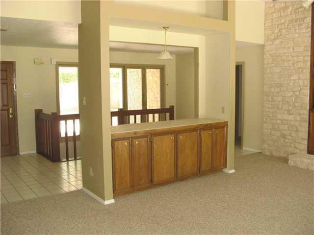 Photo - 2001 Manana St