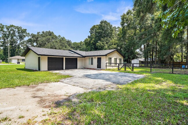 Spacious 3-bedroom, 2-bath home - Spacious 3-bedroom, 2-bath home