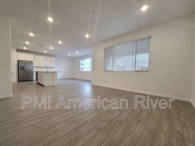 Photo - 7431 Chadbourne Wy