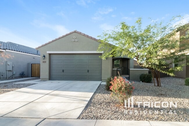 Building Photo - 40381 W Hillman Dr Rental