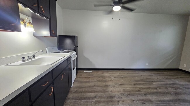 Photo - 126 Poplar St Unit #4