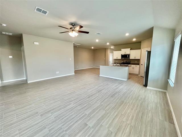 Photo - 16432 Severn Ln
