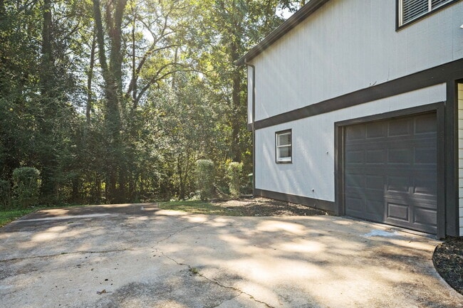 3457 Newberry Downs Ln