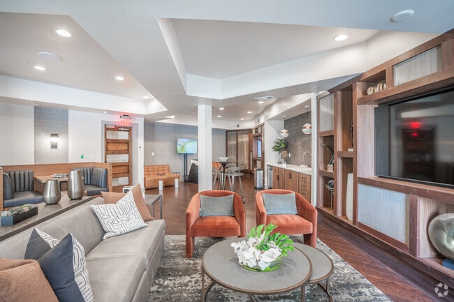 Salón social - 92 West Paces