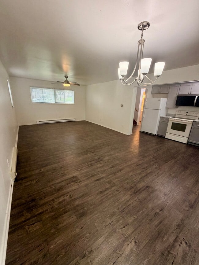 Photo - 228 Trask St Unit 1