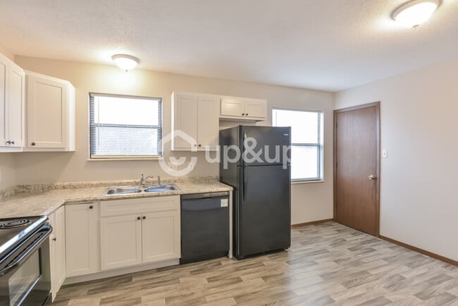 Photo - Fantastic 3bd/2ba home! Coming soon!