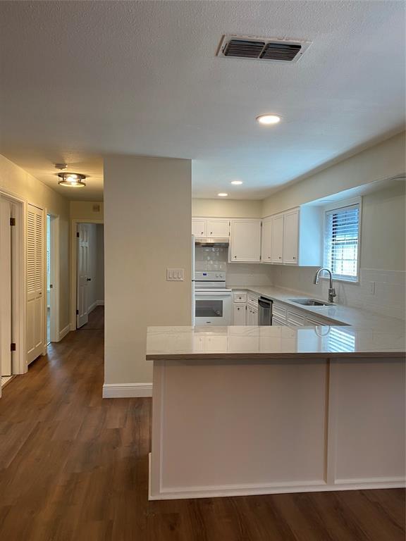Photo - 15410 Enid Dr House