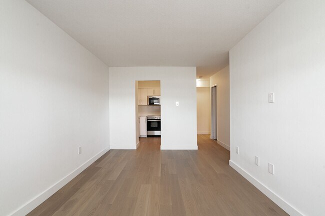 Photo - 230 Oak St Unit 1701