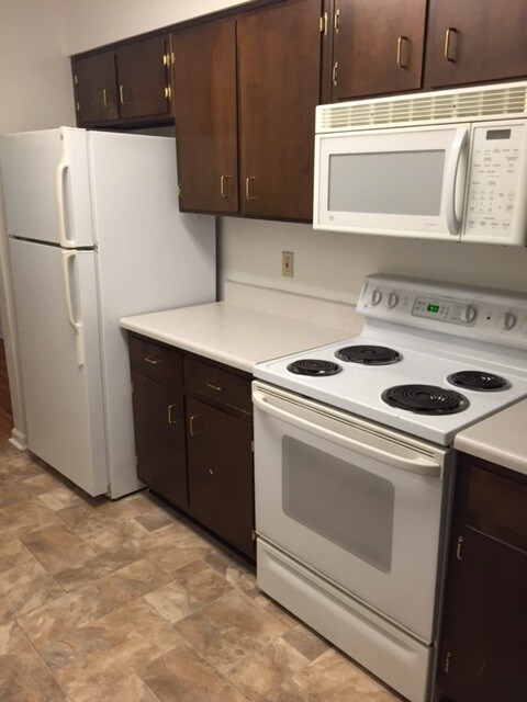 Photo - 735 E 7th Ave