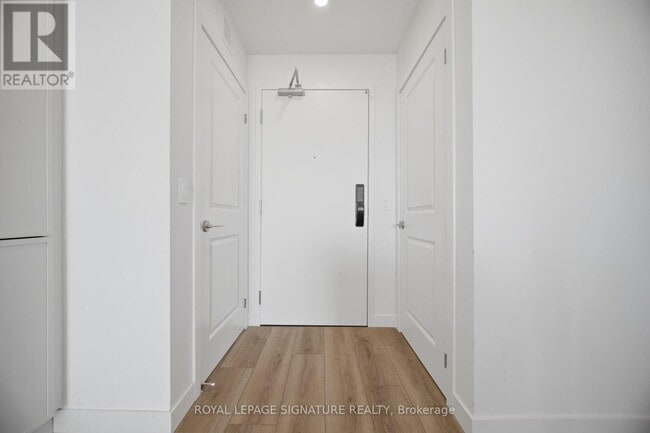 Photo - 461 Green Rd Unit 1003