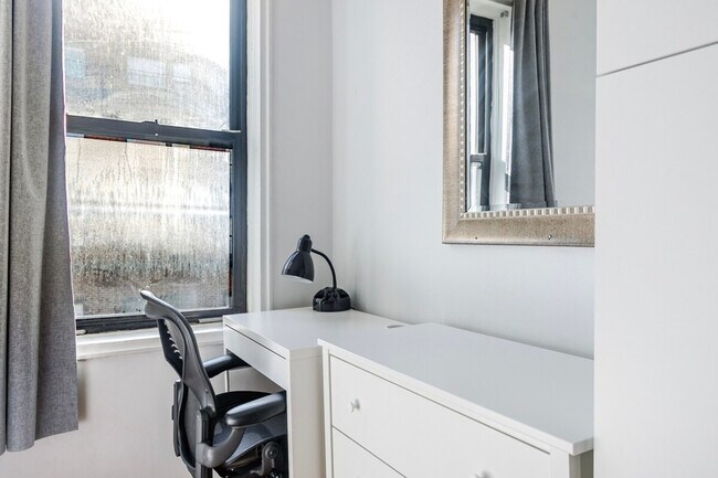 Photo - 318 E 80th St Unidad SI ID1032025P