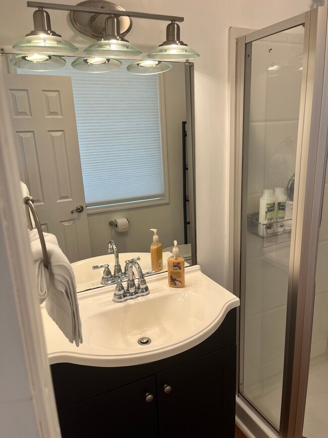 Photo - 5718 Sands Point Dr Unit 1
