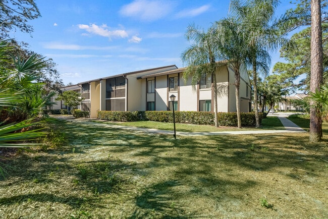 Photo - 1575 SW Silver Pine Way Unit 108g2