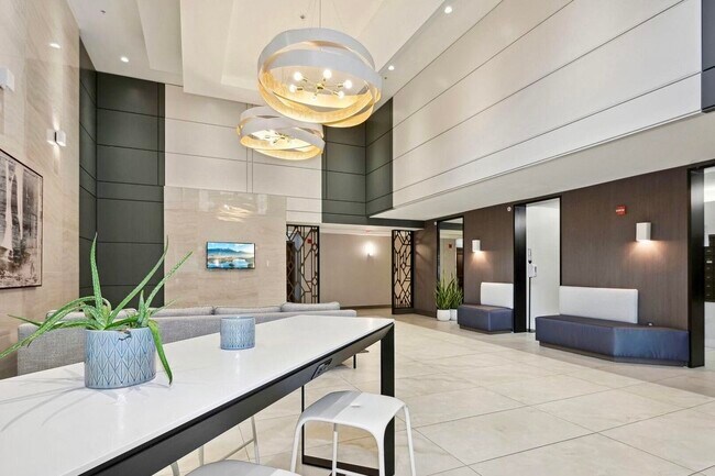 Photo - 7111 Woodmont Ave Unit 7111 Woodmont Ave,  712