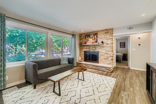 Photo - 7244 Knox Ave S