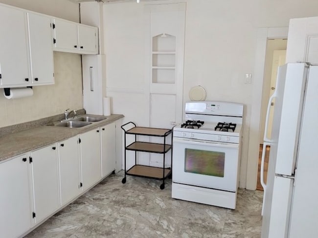 Photo - 166 Kendrick Ave Unidad 166 Kendrick  2