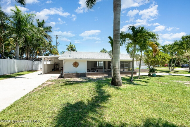 Photo - 705 3rd Ave