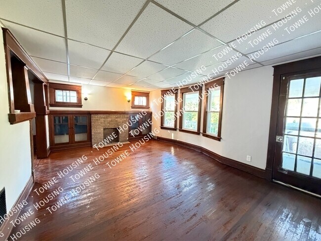 Photo - 418 Colvin Ave Unit Upper