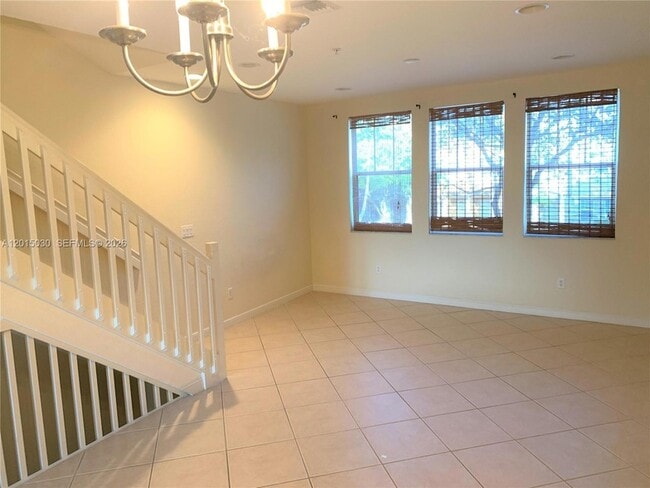 Photo - 690 Amador Ln