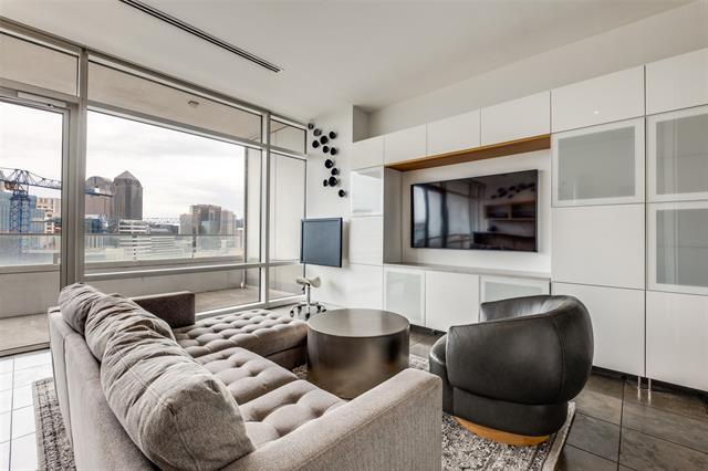 Photo - 2430 Victory Park Ln Unit 2206