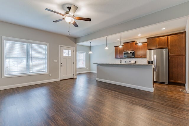 Photo - Timber Wolf and Cates Crossing