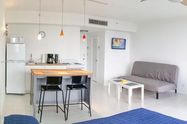 Photo - 1720 Harrison St Unidad 10F