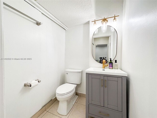 Photo - 130 Riverwalk Cir