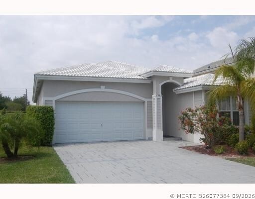 7953 NW 70th Ave