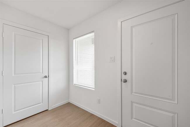 Photo - 18739 Barrichello Dr