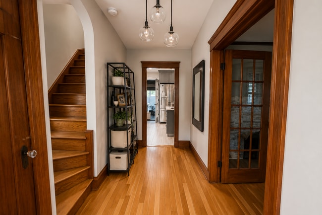 Photo - 94 Linwood Ave
