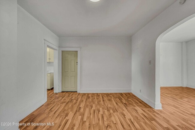 Photo - 1807 Green Ridge St