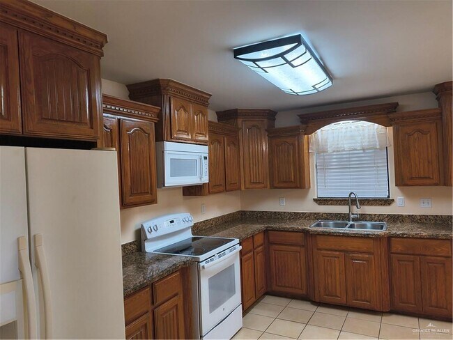 Photo - 12 Moorefield Rd