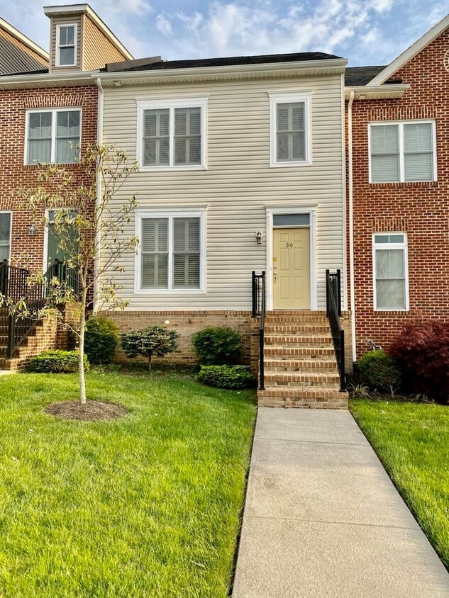 Stylish Townhome for Rent Near the Heart ... - Stylish Townhome for Rent  Near the Heart ...