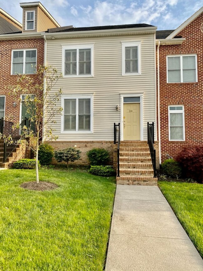 Stylish Townhome for Rent Near the Heart ... - Stylish Townhome for Rent  Near the Heart ...