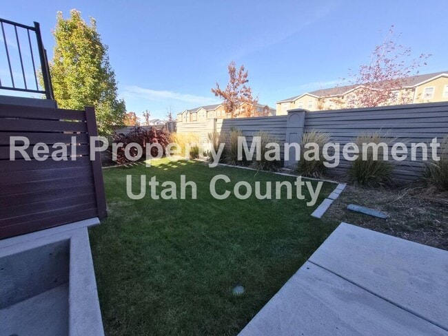 591 N 100 E Unit Downstairs
