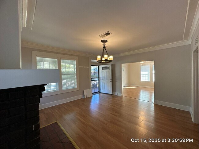 Photo - 4 Bedroom Home Now Available in the Midtow...